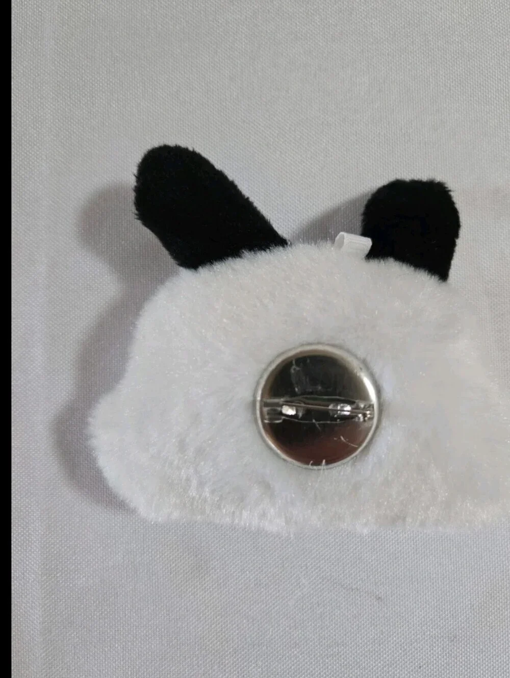 Sanrio Pooch Acco cute cream